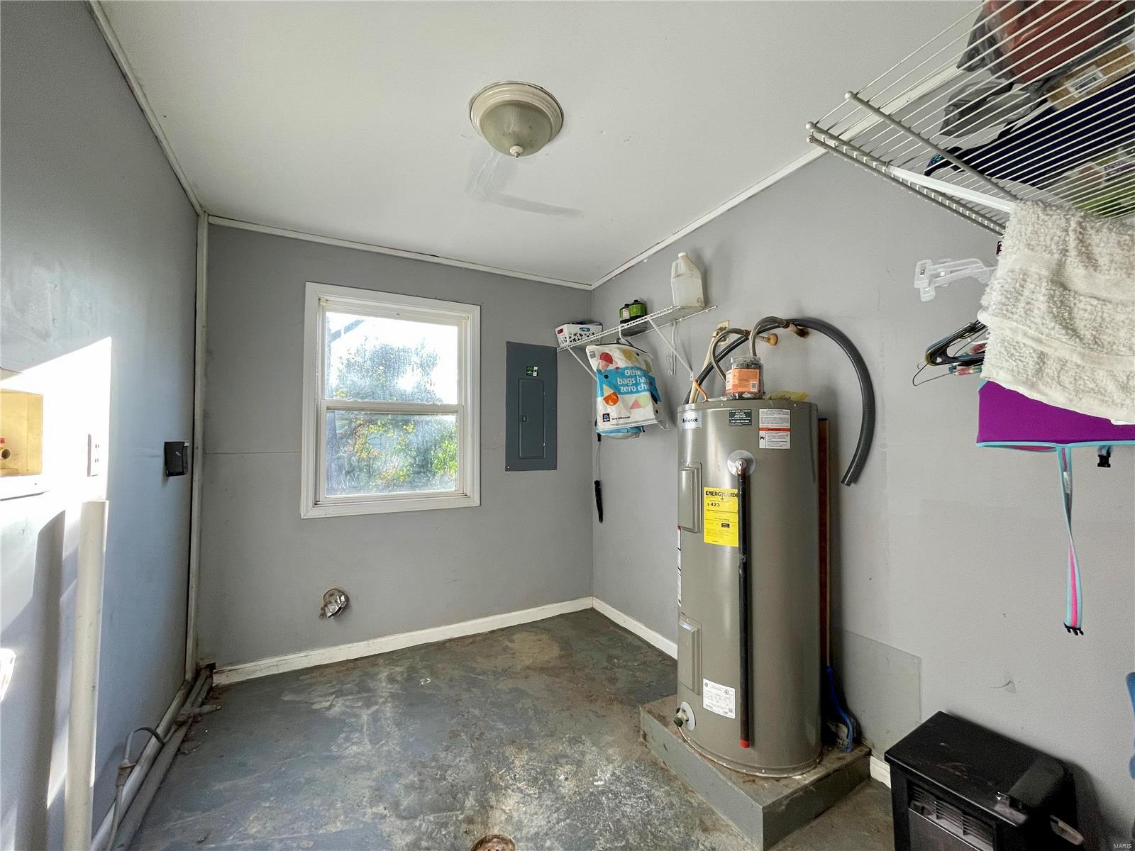 LOT 7 BLK 6 COLEMAN 1ST ADD - Residential