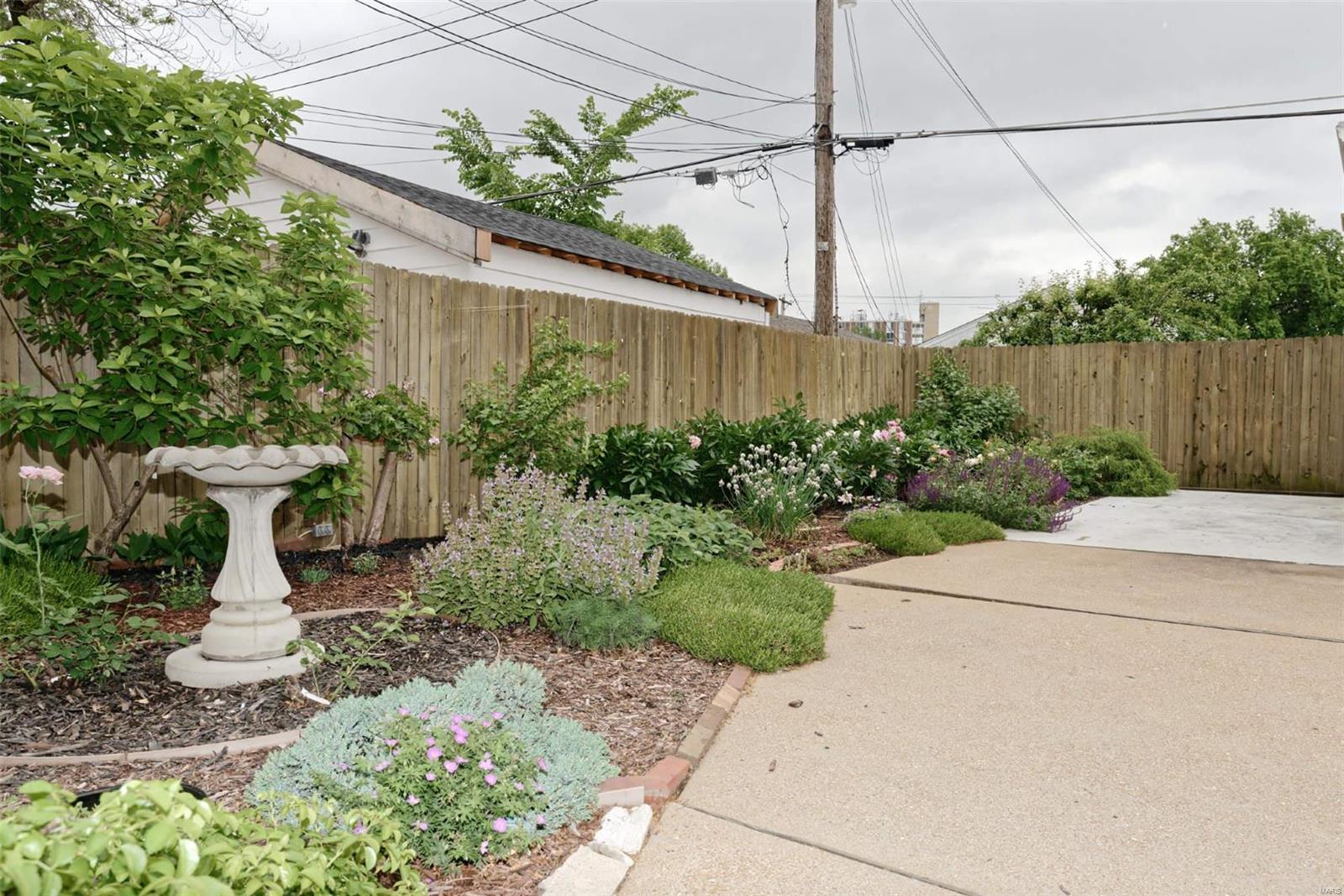 Carondelet Fields Add - Residential Income