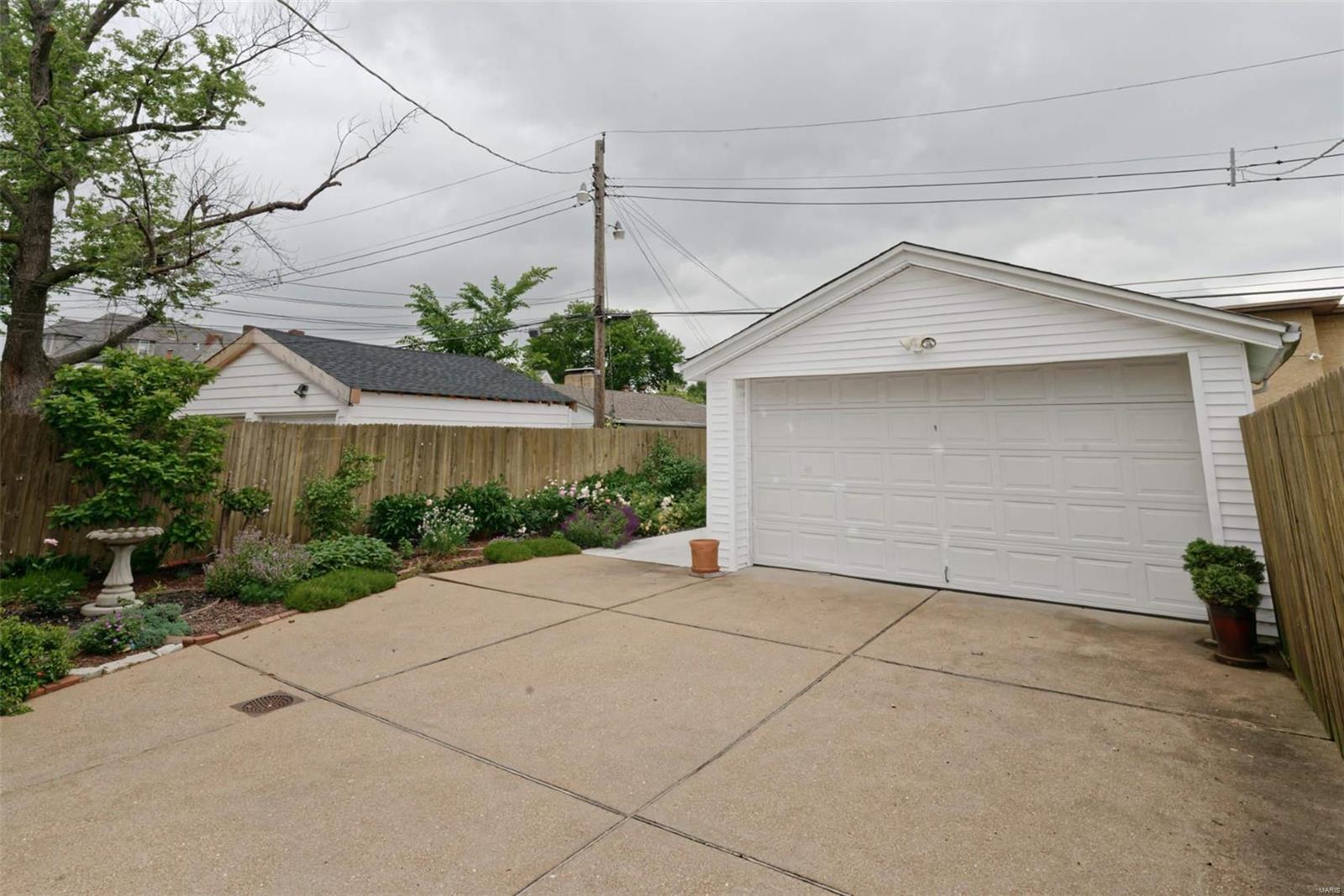 Carondelet Fields Add - Residential Income