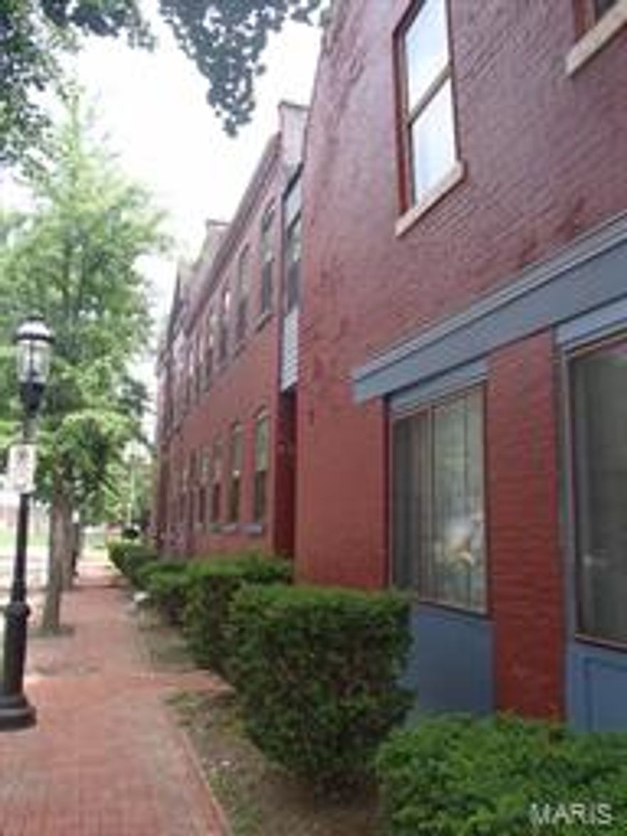 30 units in historic Soulard. buildings were tax credit rehabbed in 1980's. All systems (plumbing, elec, HVAC) as well as floorplans were redone at that time. Units could use a cosmetic remodel at this time. many different floorplans, most of which are townhouse style. 17 one beds, 13 two beds. some of these units are very large square footage. some exposed brick, dormered ceilings etc.

Roofs are approximately 7 years old, mostly asphalt shingle. 2 units are down and need renovation. 4 units have been recently renovated. Balance of units have mostly original finishes from the 1980's rehab. Includes open parking lot with approx 30 spaces.

1 block walk over the pedestrian overpass directly into Soulard Market, Mission Taco's, Bogharts Smokehouse and all the other dining and nightlife Soulard has to offer! Nice quiet, yet extremely convenient location. Most of neighboring buildings are individually owned rowhouses and condos.

Being sold as-is.