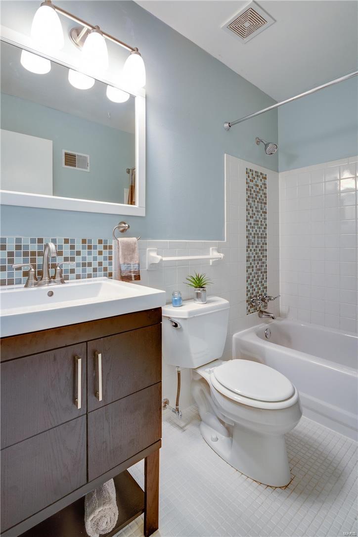 Westglen Woods 5 - Residential