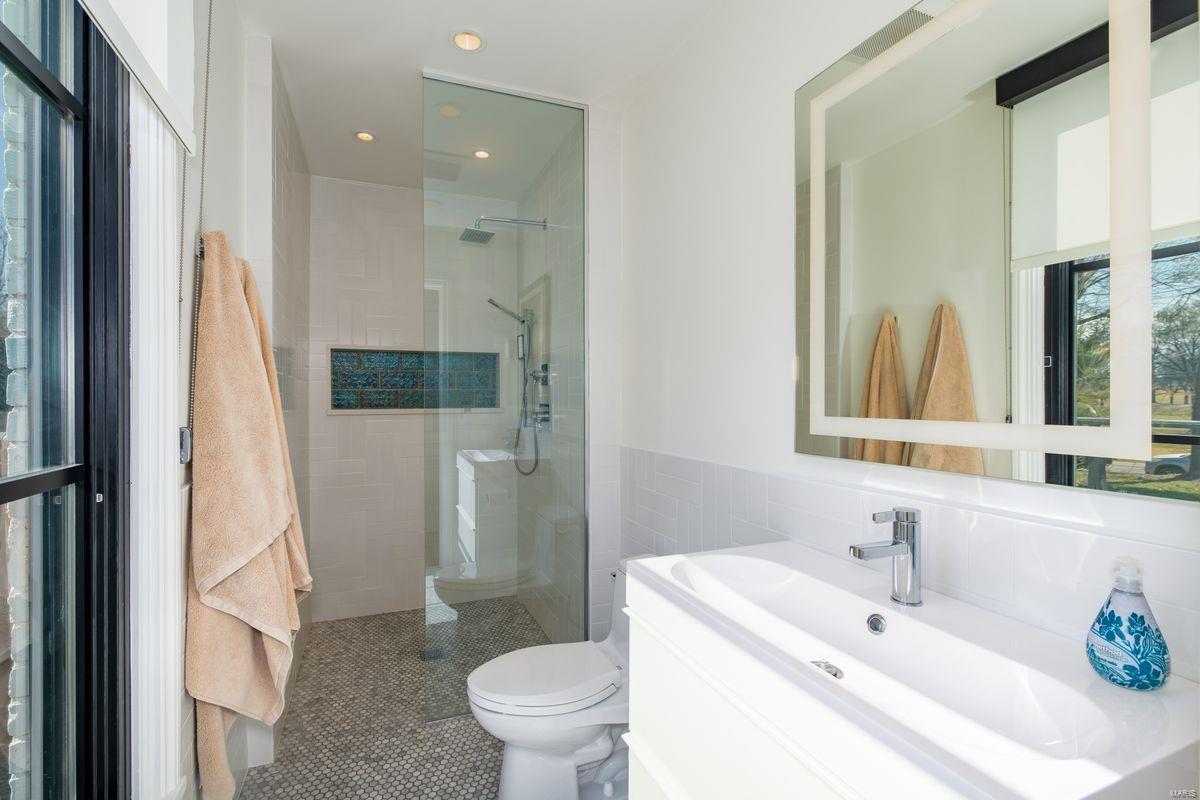 La Hacienda - Residential