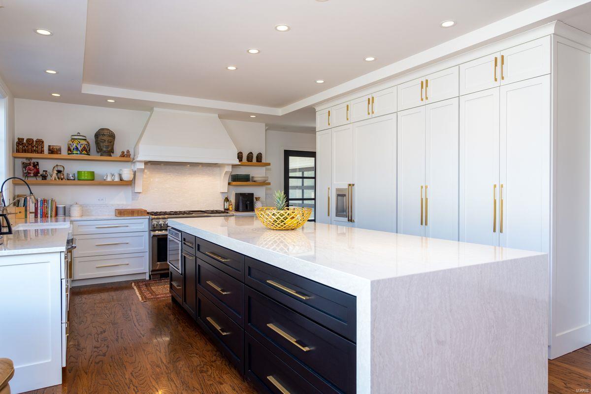 La Hacienda - Residential