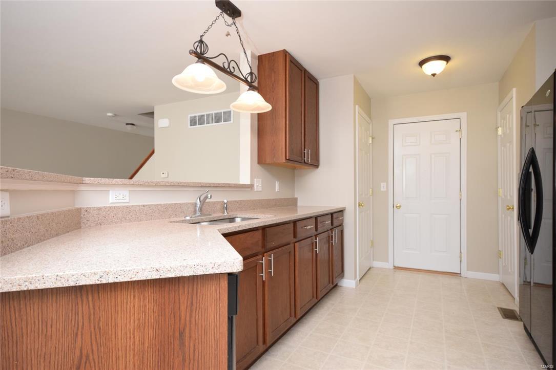 Countryshire #4 - Residential Lease