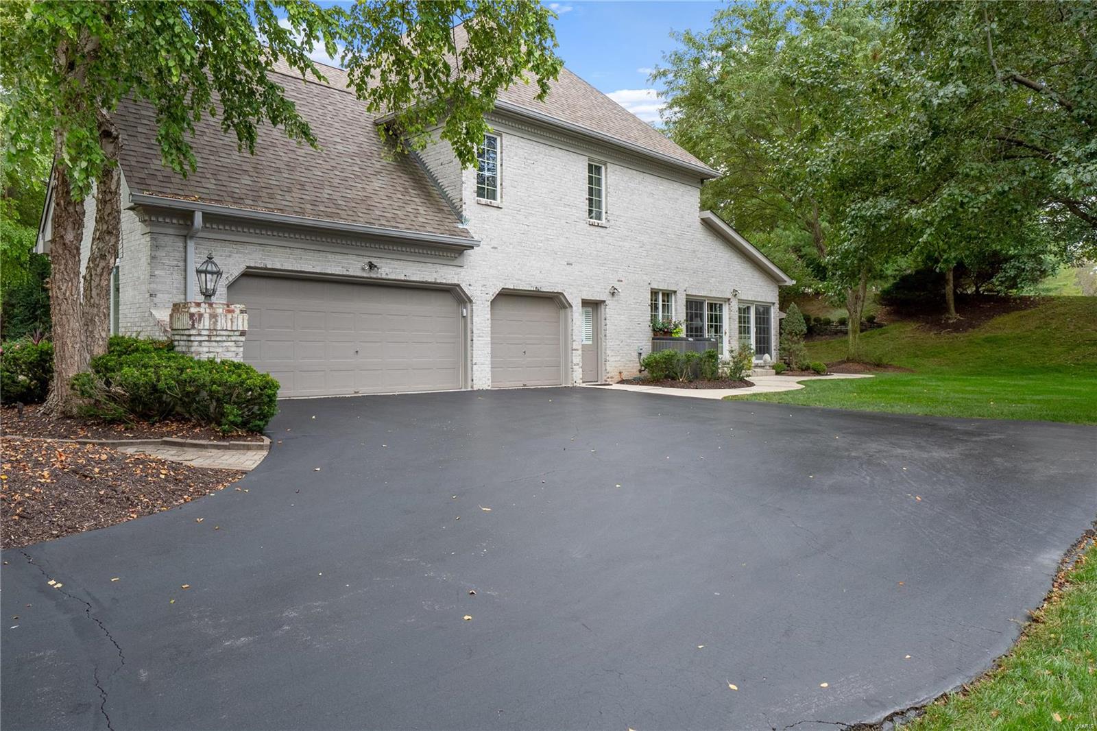 Kingspointe 2b - Residential