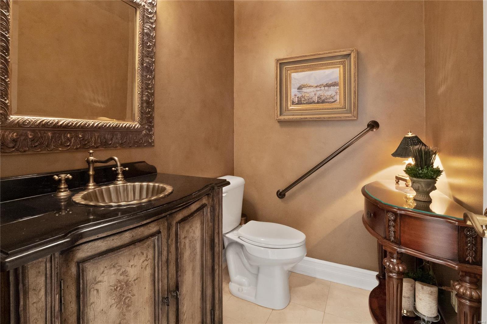 Kingspointe 2b - Residential