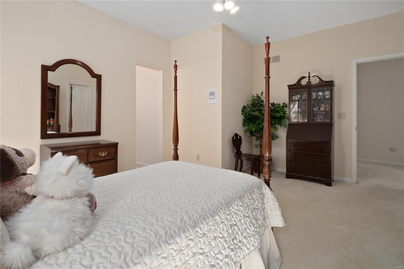 Kingspointe 2b - Residential