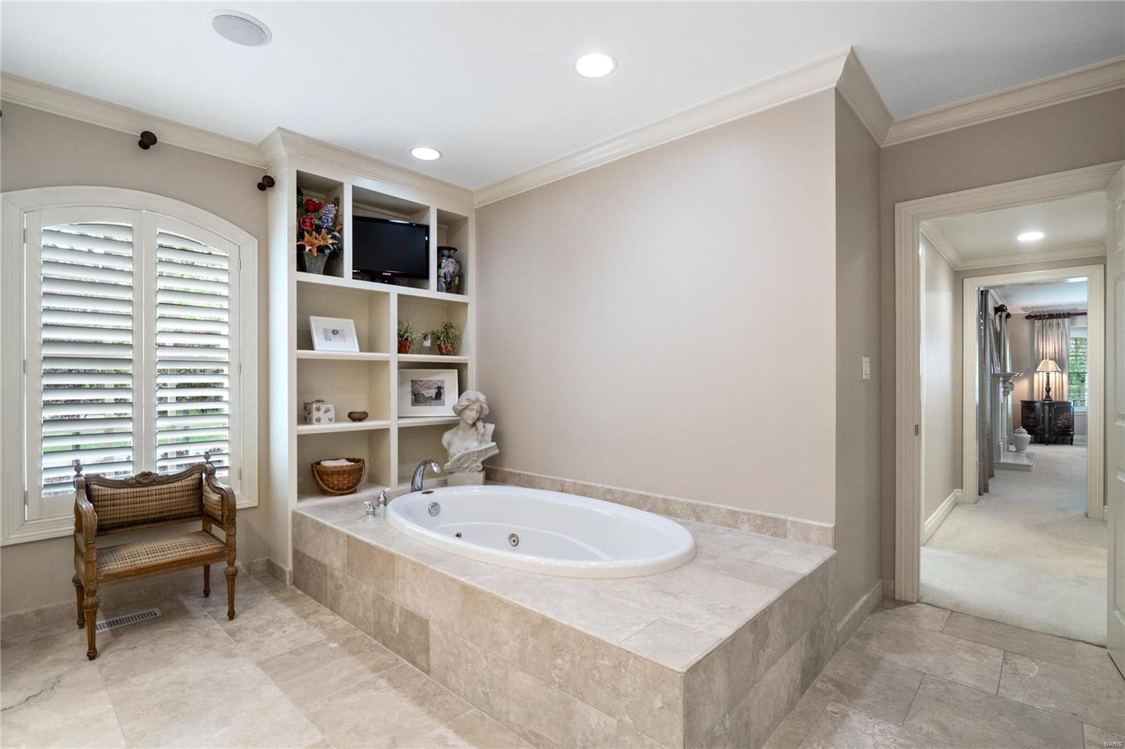 Bellerive Country Club Grounds - Residential