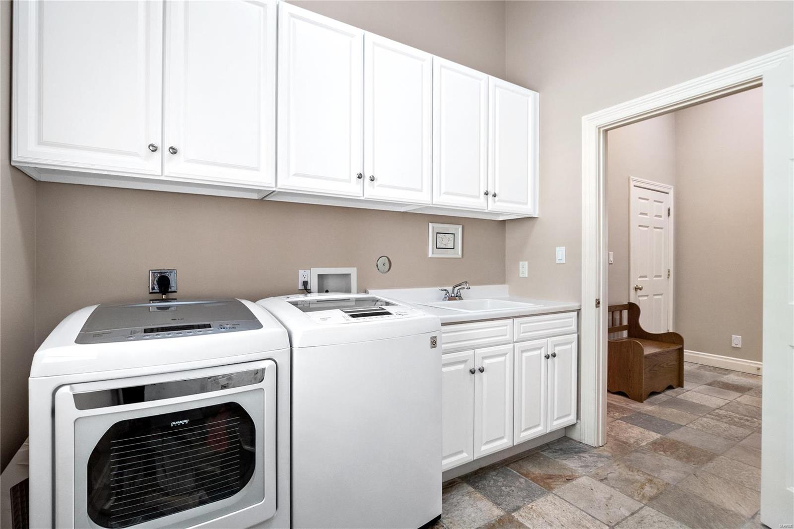 Bellerive Country Club Grounds - Residential