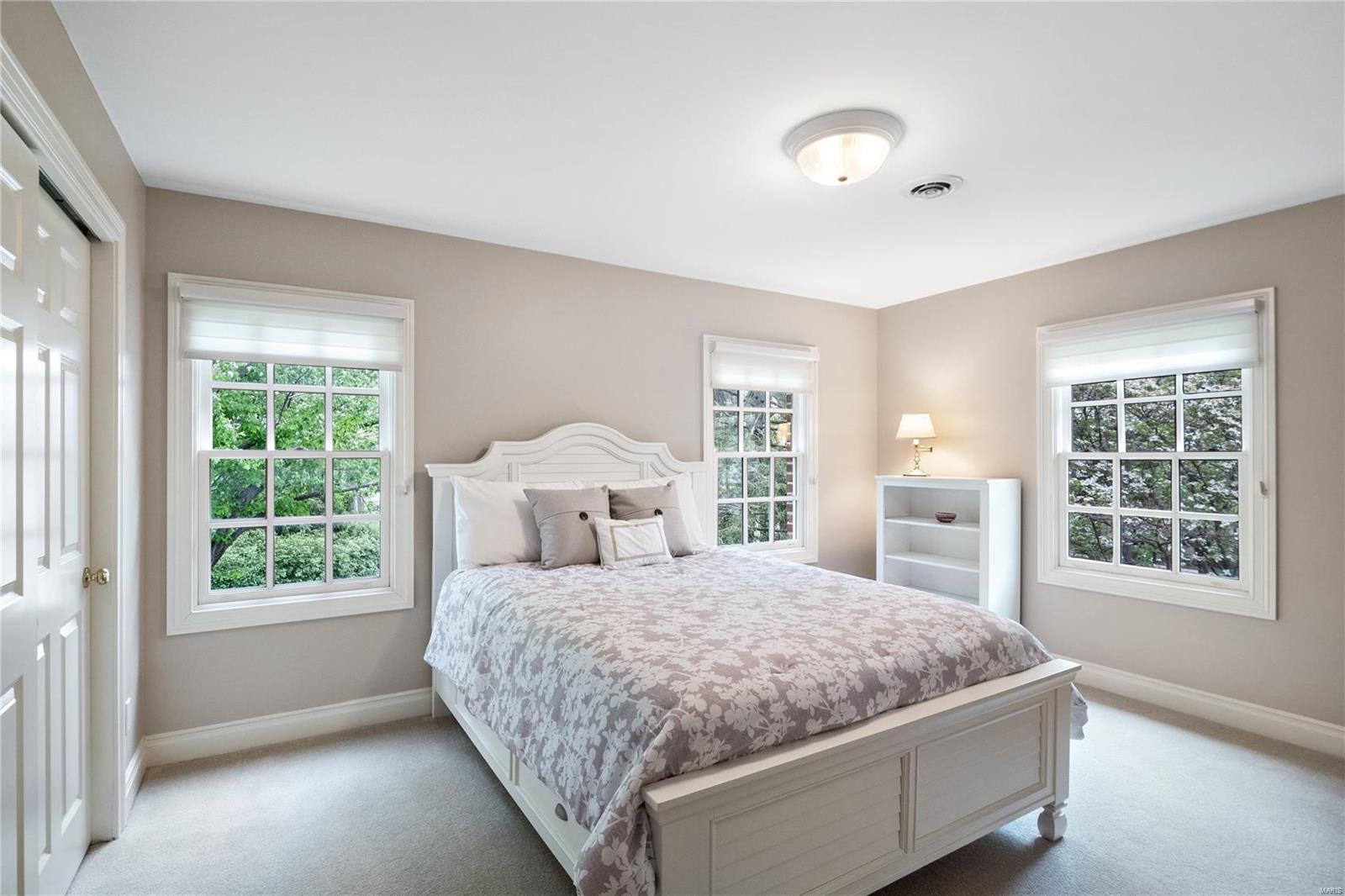 Bellerive Country Club Grounds - Residential