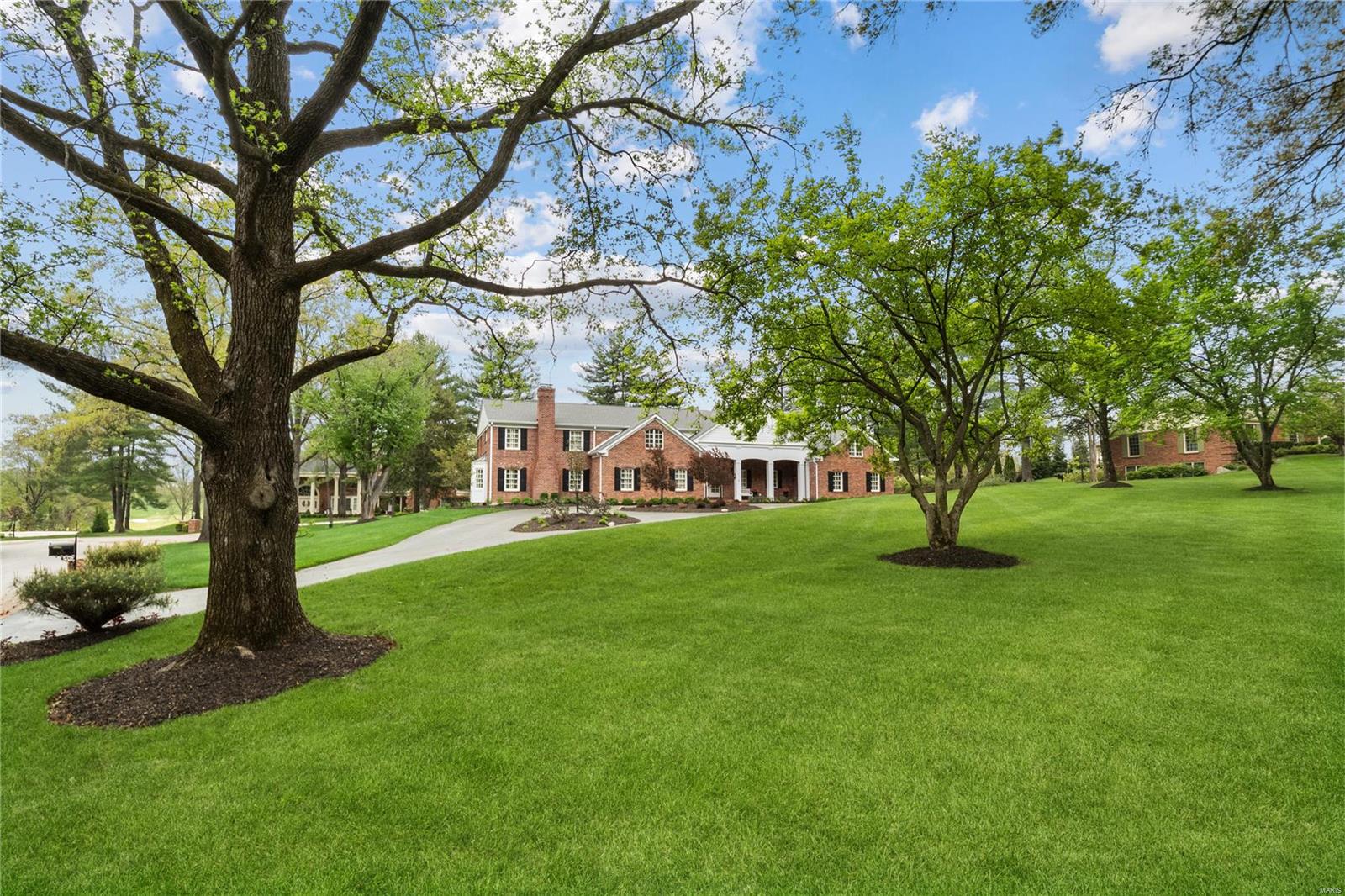 Bellerive Country Club Grounds - Residential