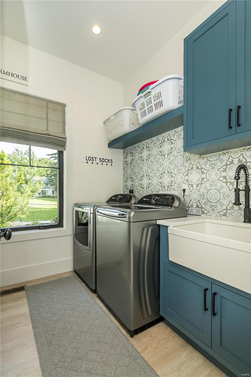 Thornhill Estates - Residential