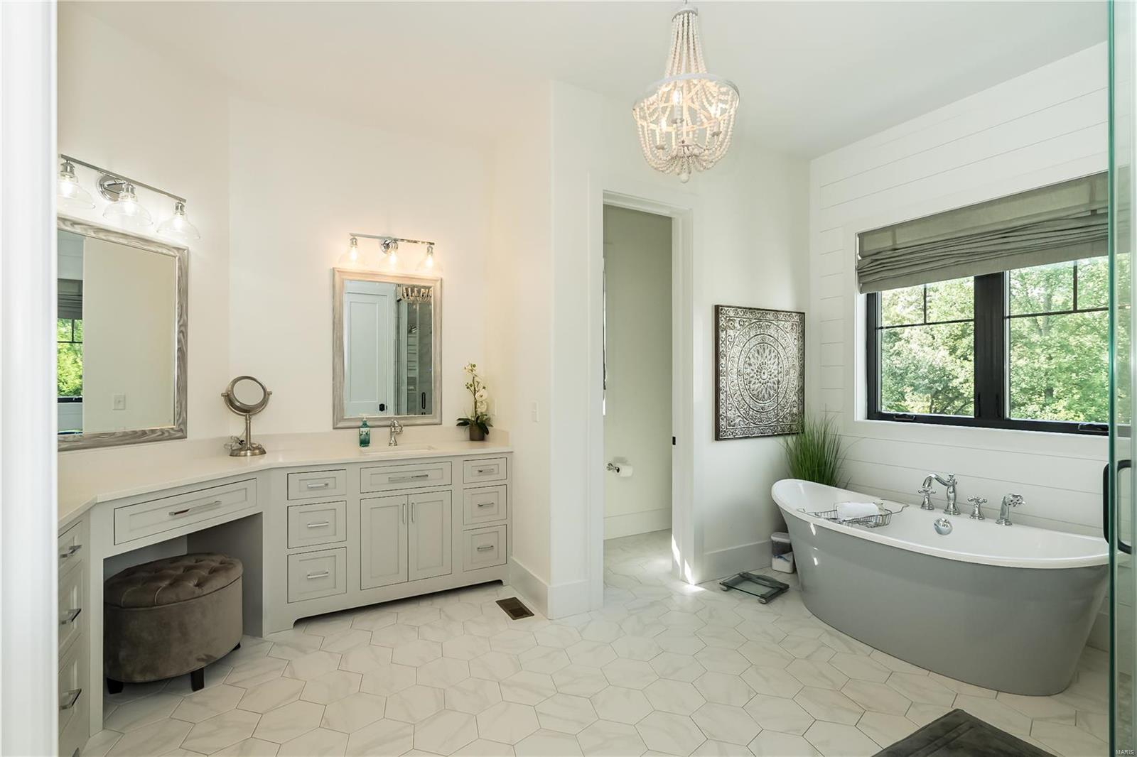 Thornhill Estates - Residential