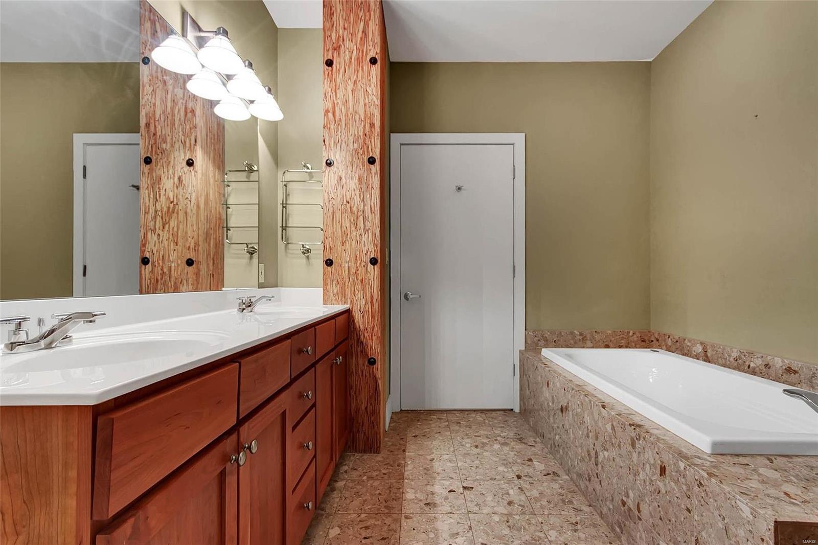 Summit Lofts - Residential Lease