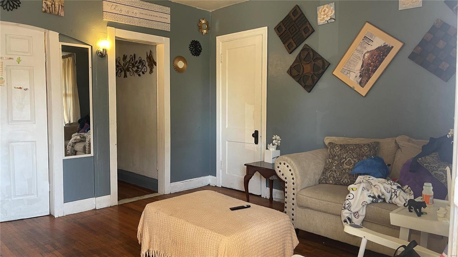 Crenshaws Add - Residential Income