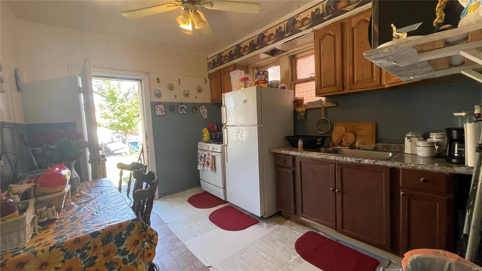 Crenshaws Add - Residential Income