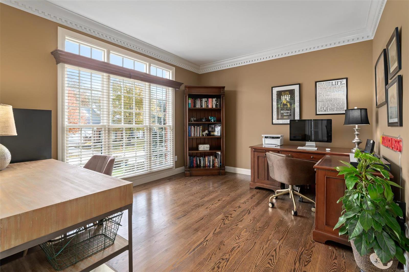 Pine Creek - Residential