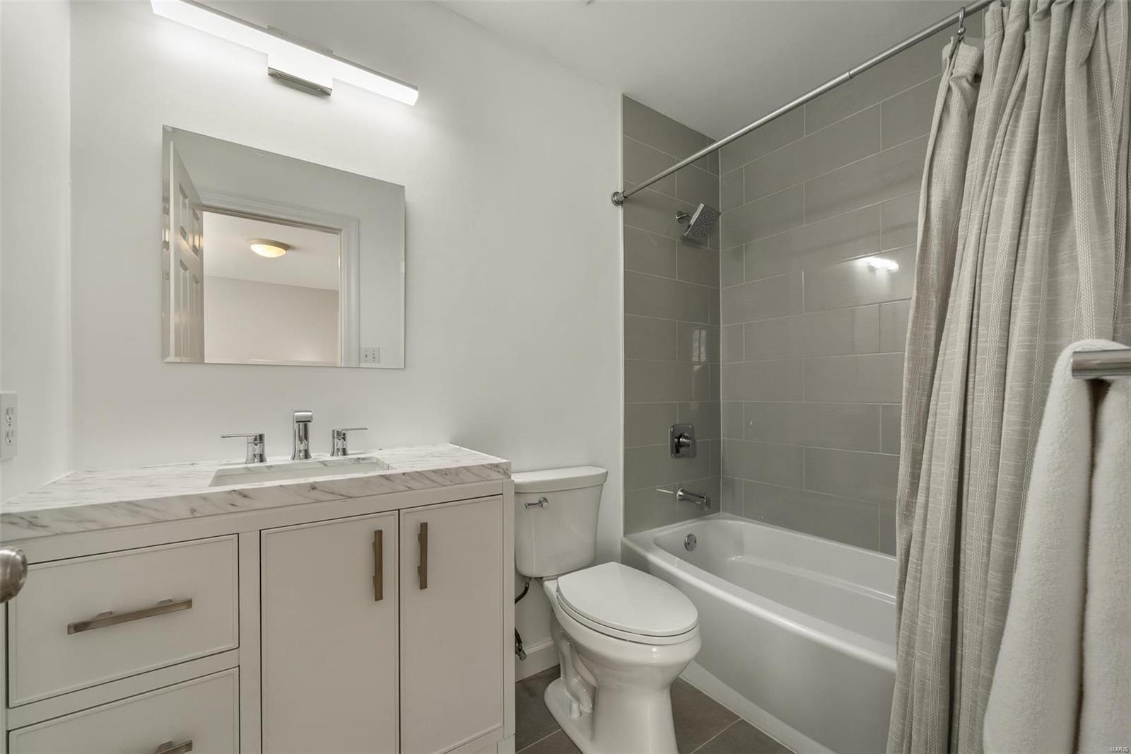 Pine Creek - Residential