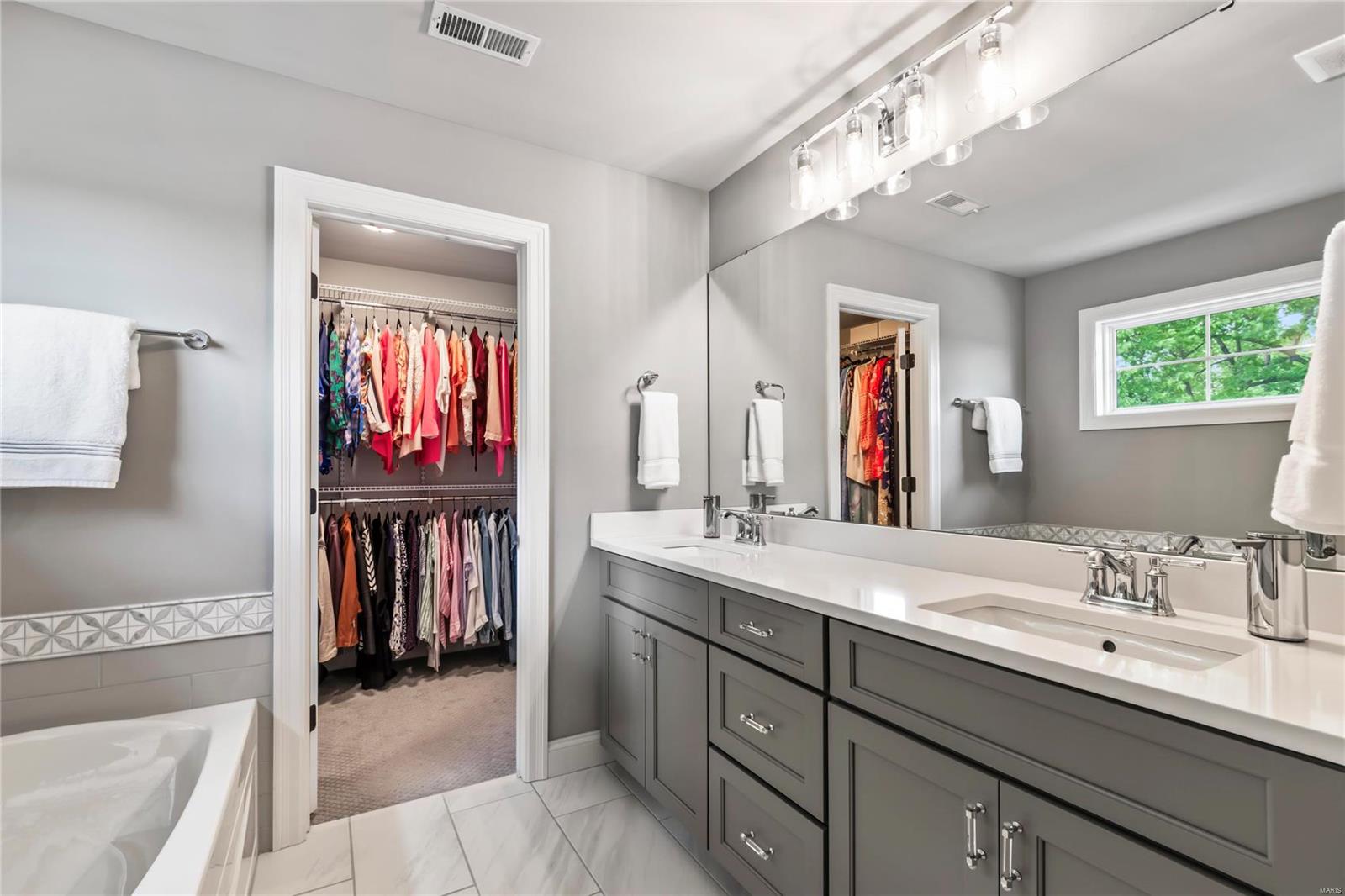 High School Terrace - Residential