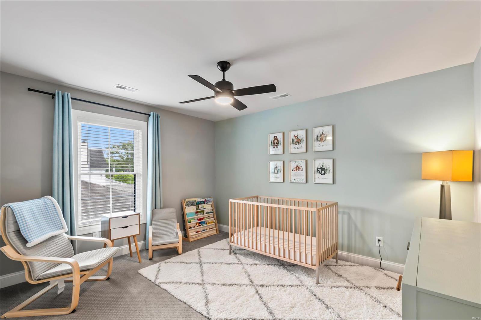 High School Terrace - Residential