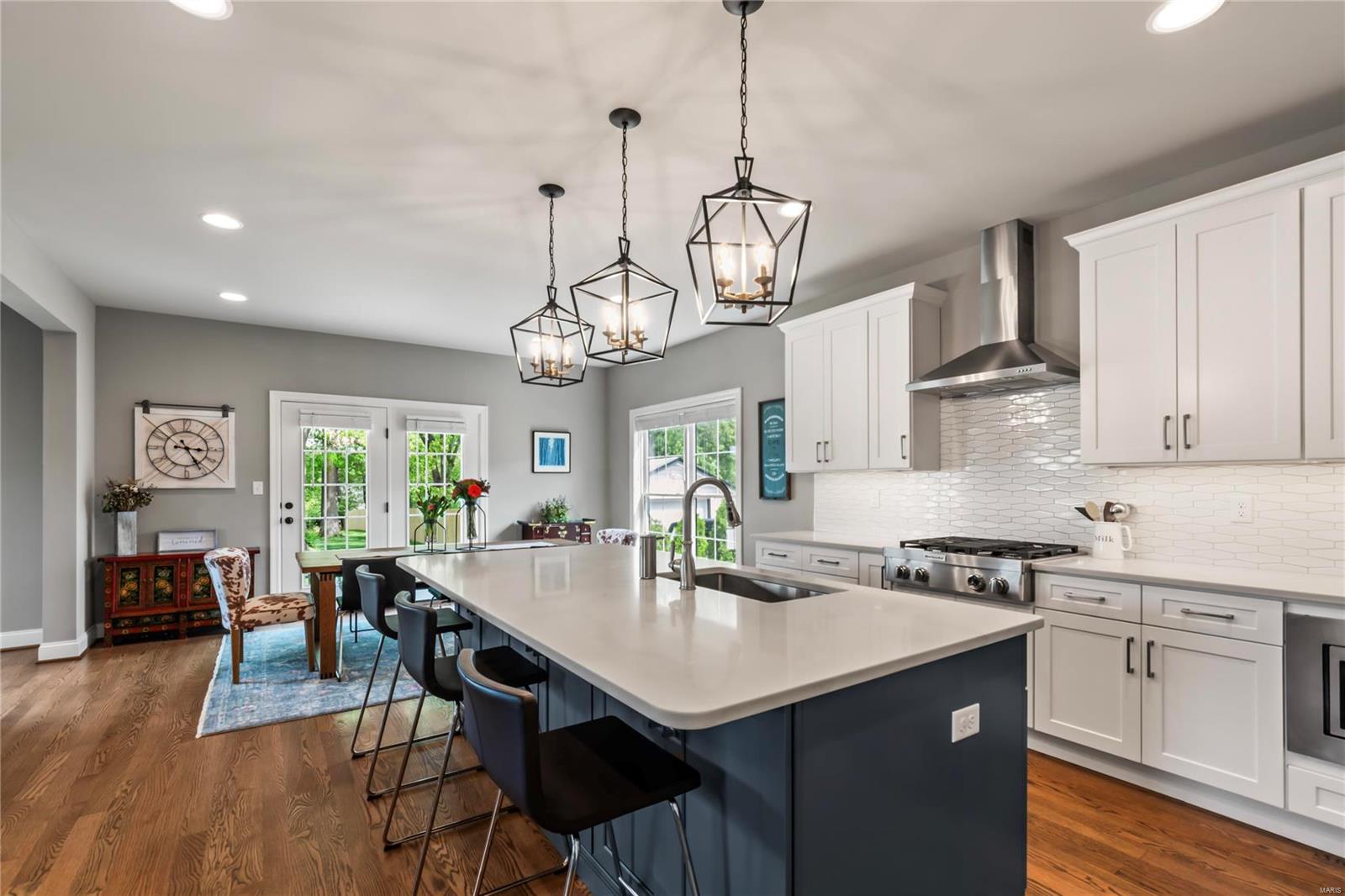 High School Terrace - Residential