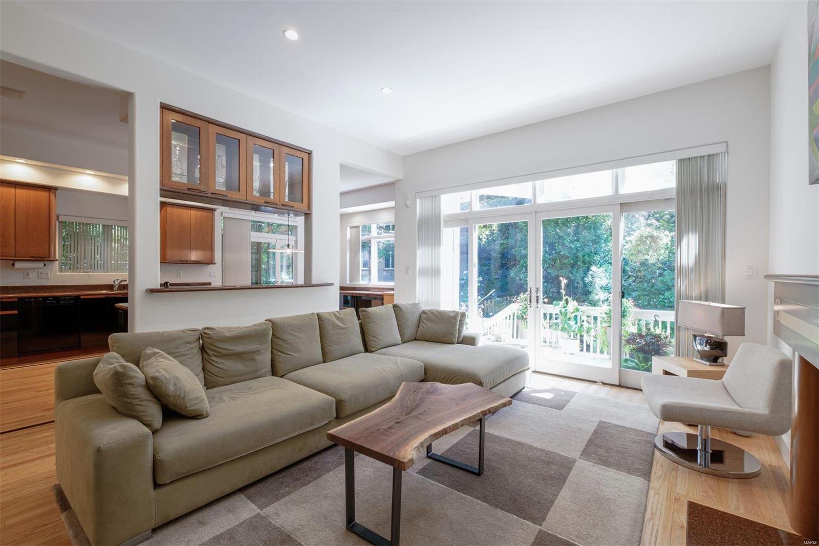 Clayton Lane Court - Residential