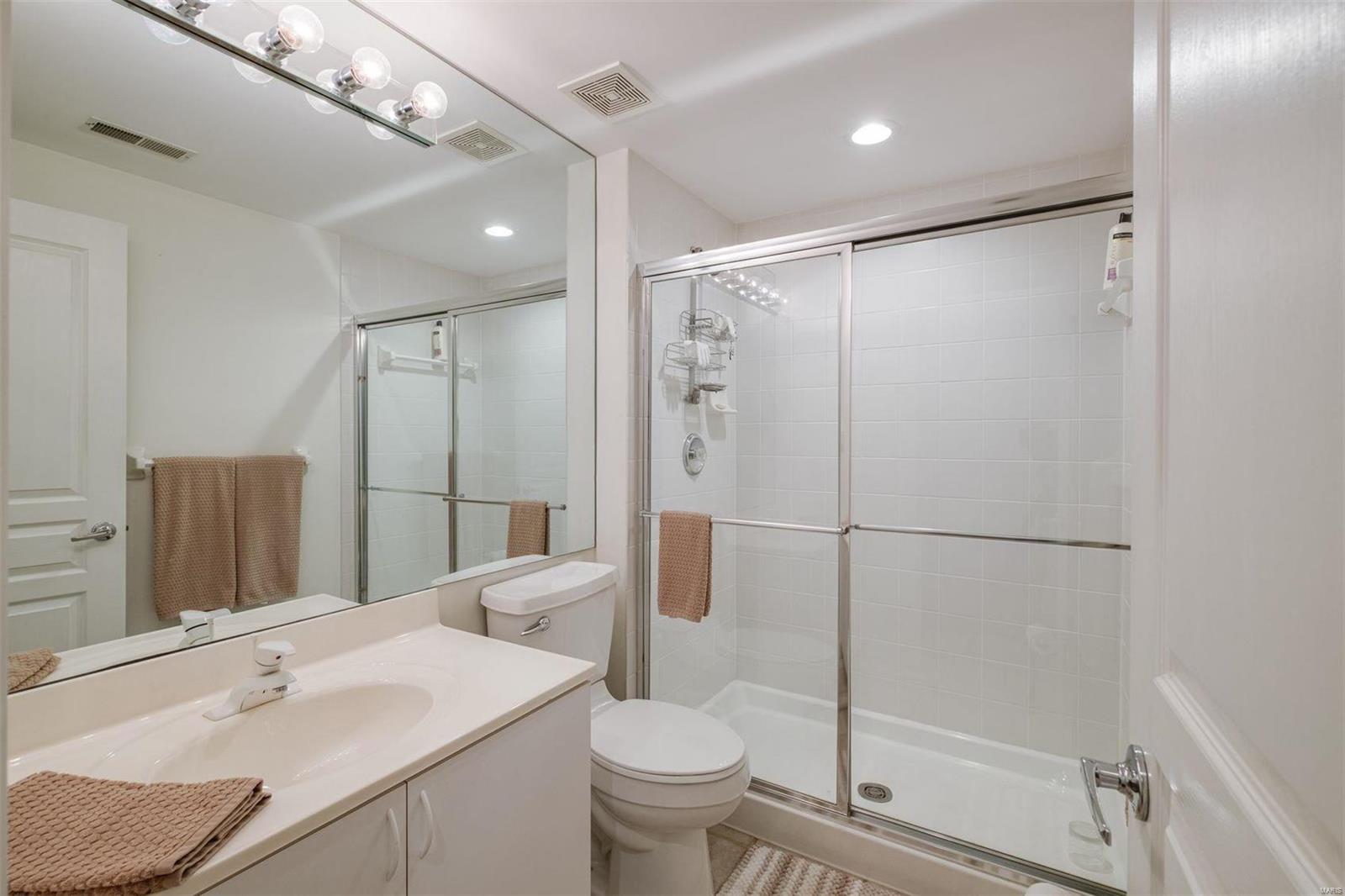 Clayton Lane Court - Residential