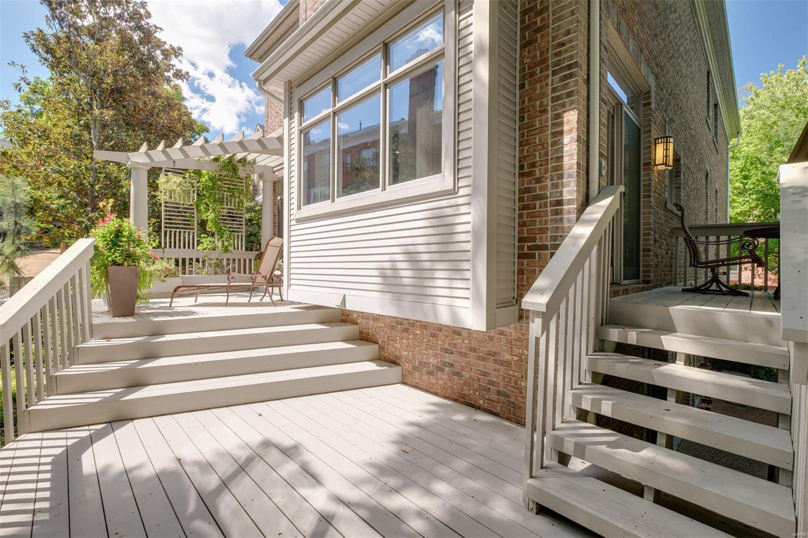 Clayton Lane Court - Residential