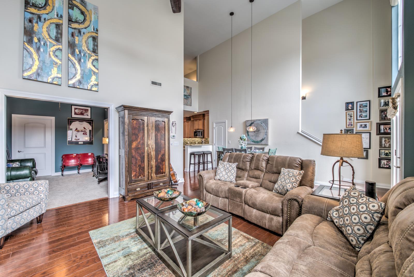 Loft Condo At Station Plaza The - Residential