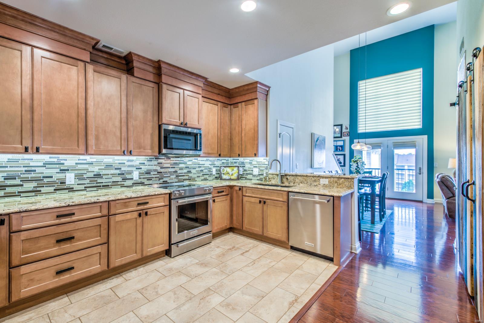 Loft Condo At Station Plaza The - Residential