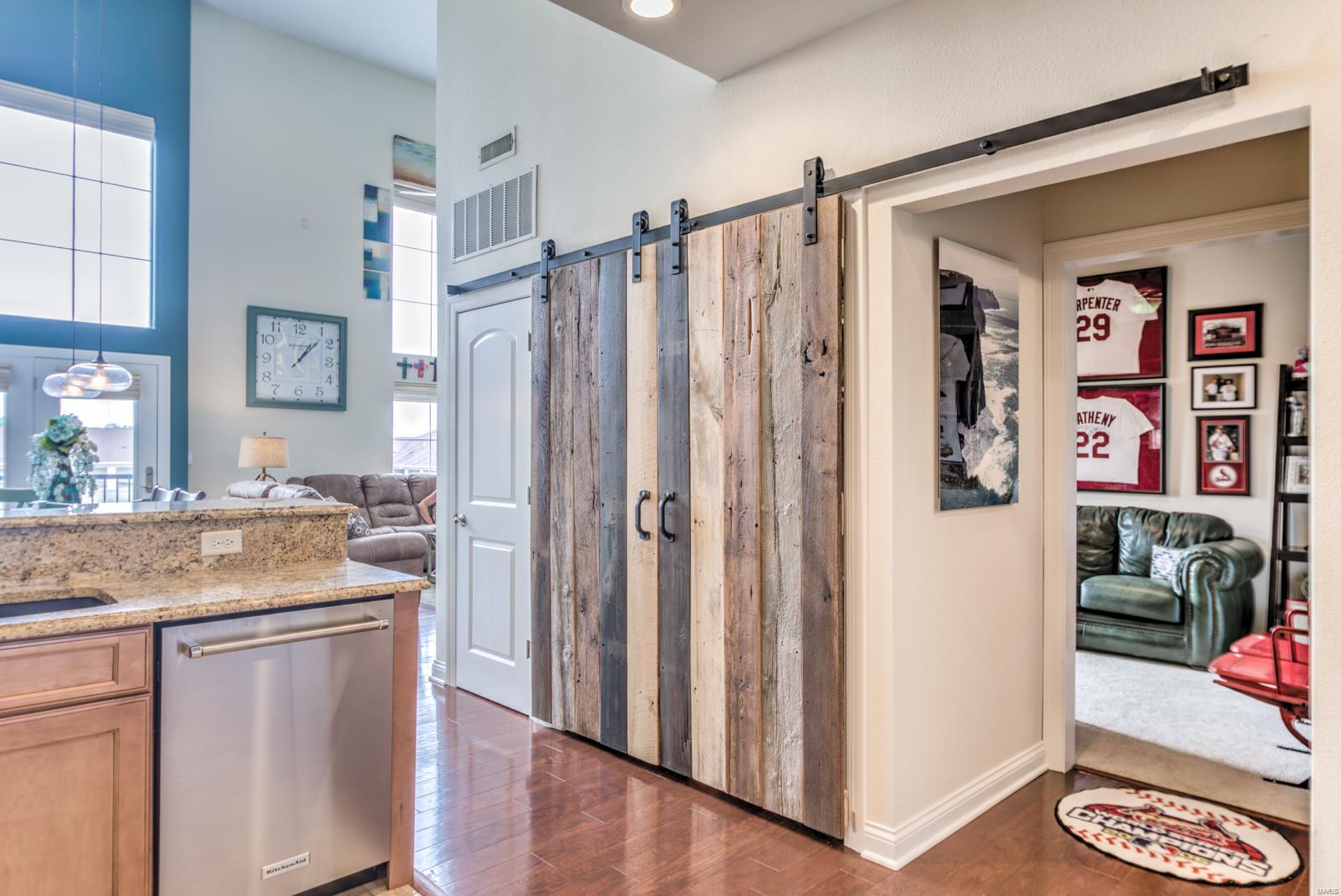 Loft Condo At Station Plaza The - Residential