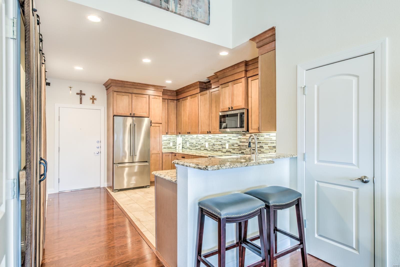 Loft Condo At Station Plaza The - Residential