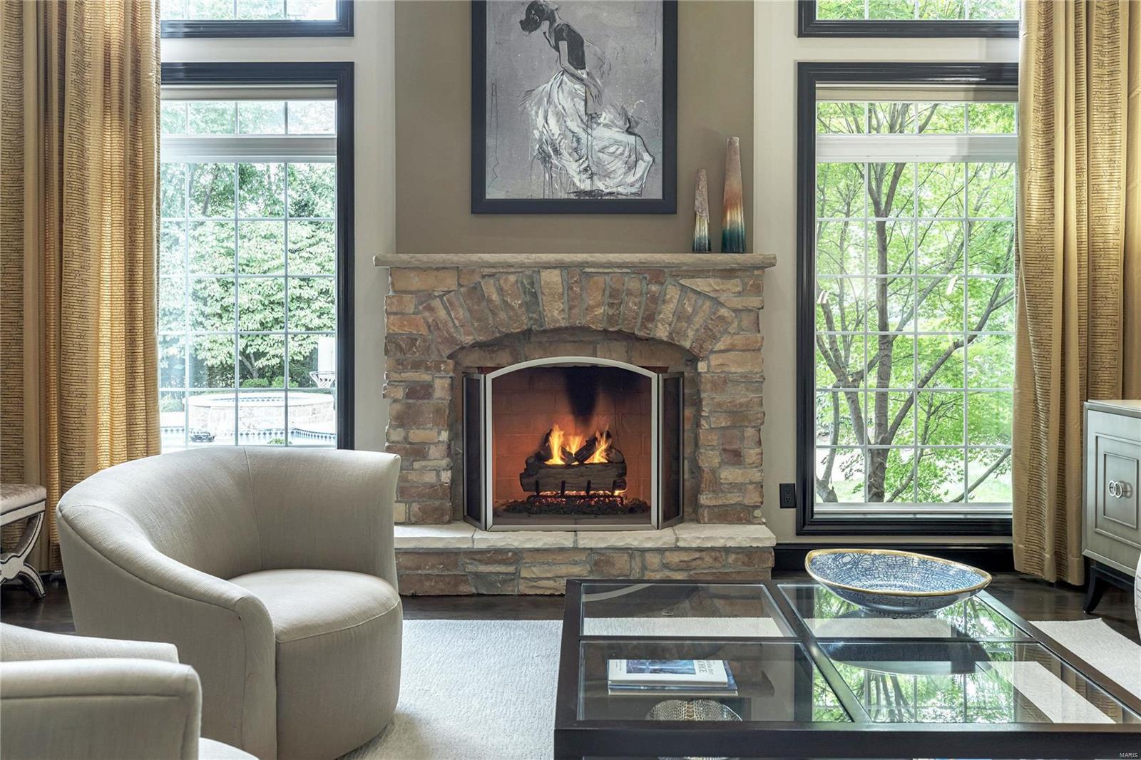 Town & Country Manor - Residential