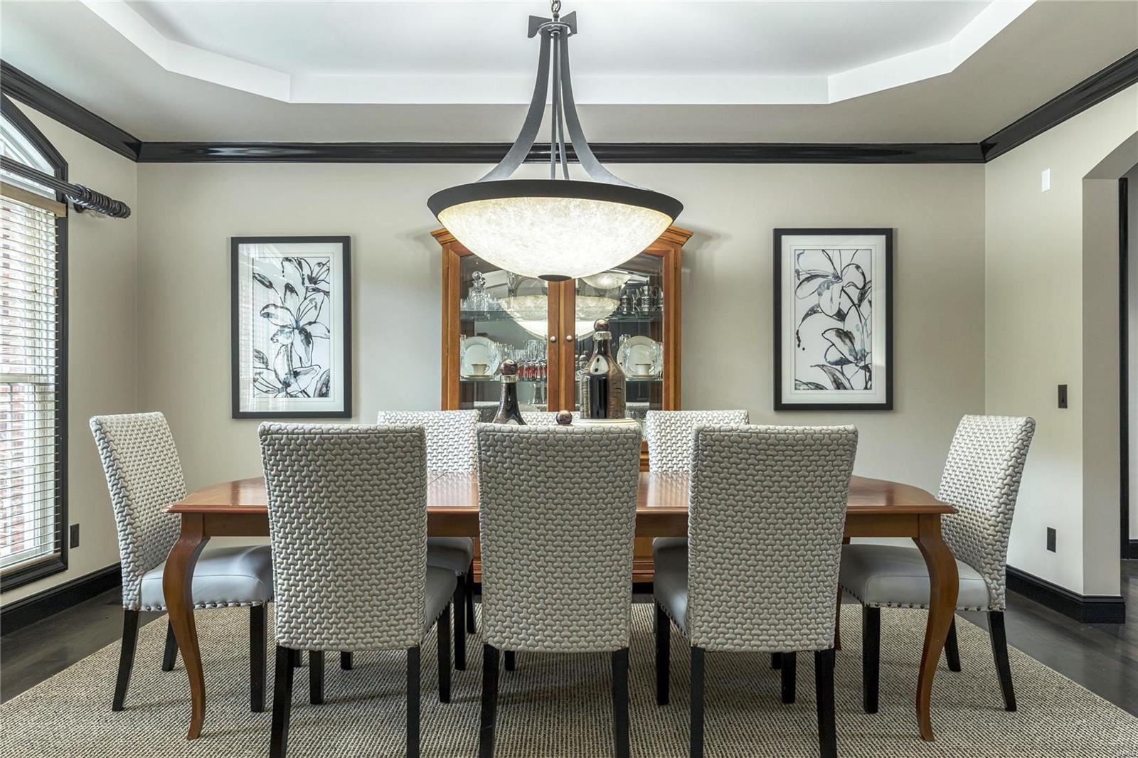 Town & Country Manor - Residential