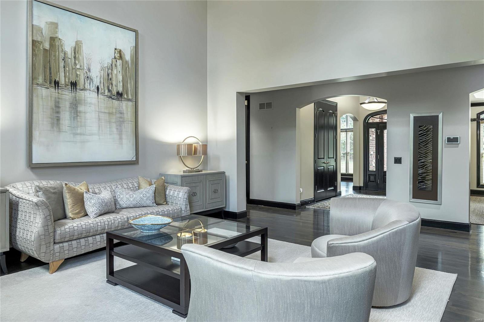 Town & Country Manor - Residential