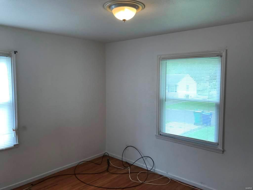 Glasgow Village Unit 3 - Residential