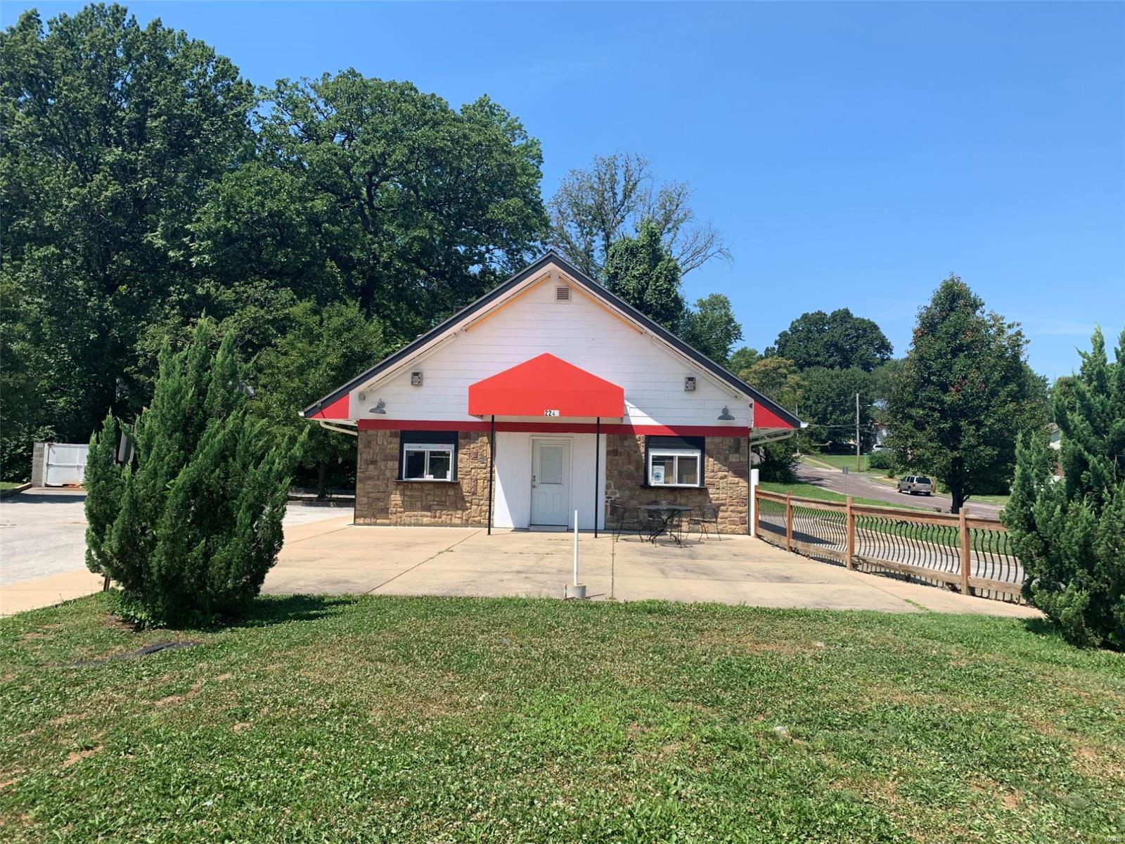 Overland Creamery - Commercial Sale