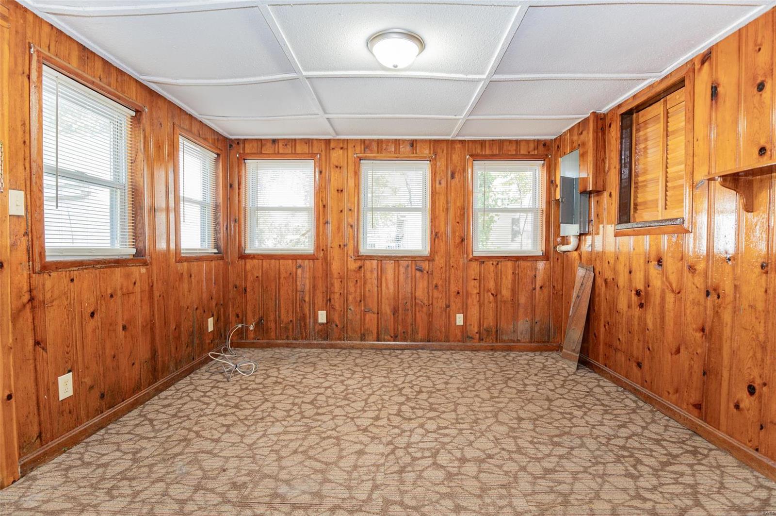 Elenberg First West Add - Residential