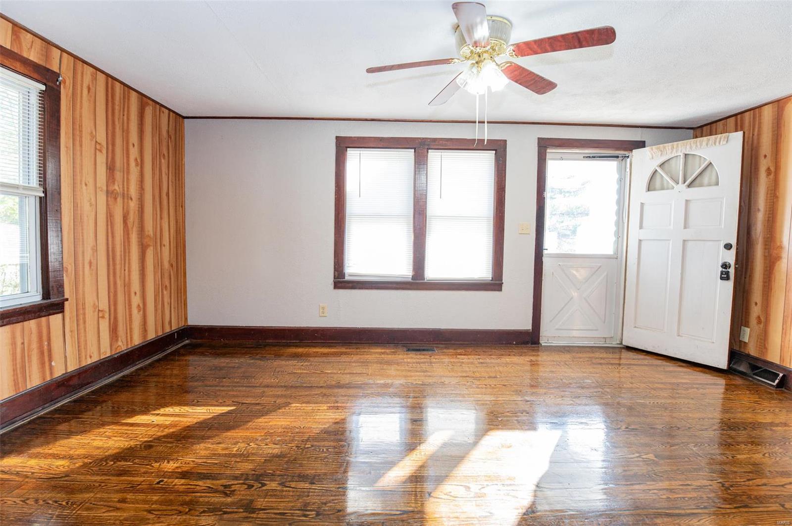Elenberg First West Add - Residential