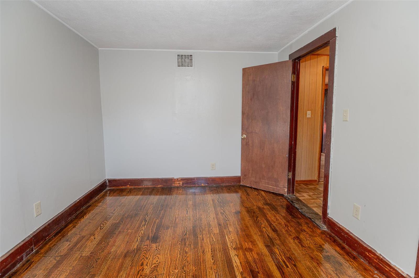 Elenberg First West Add - Residential
