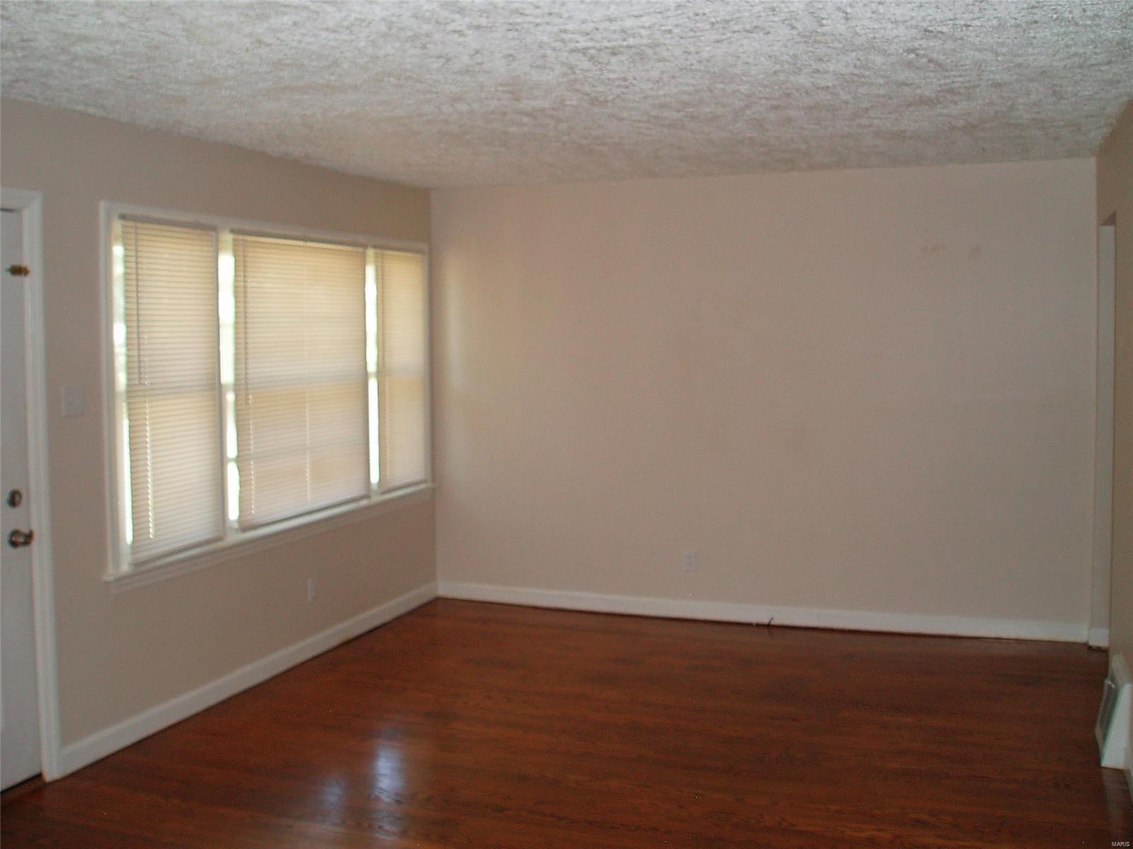 Woodson 4 - Residential