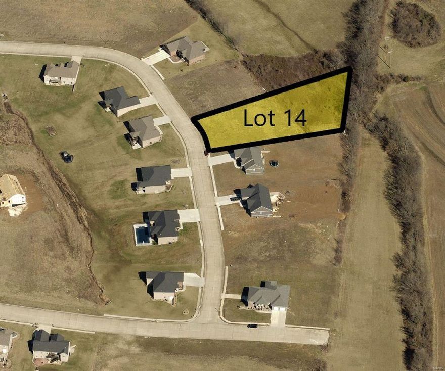 Lot 14 in a beautiful subdivision with great views in a convenient location.  Easy access to I-55 and uptown and downtown Jackson. 
 Make Cold Creek Estates your next home!