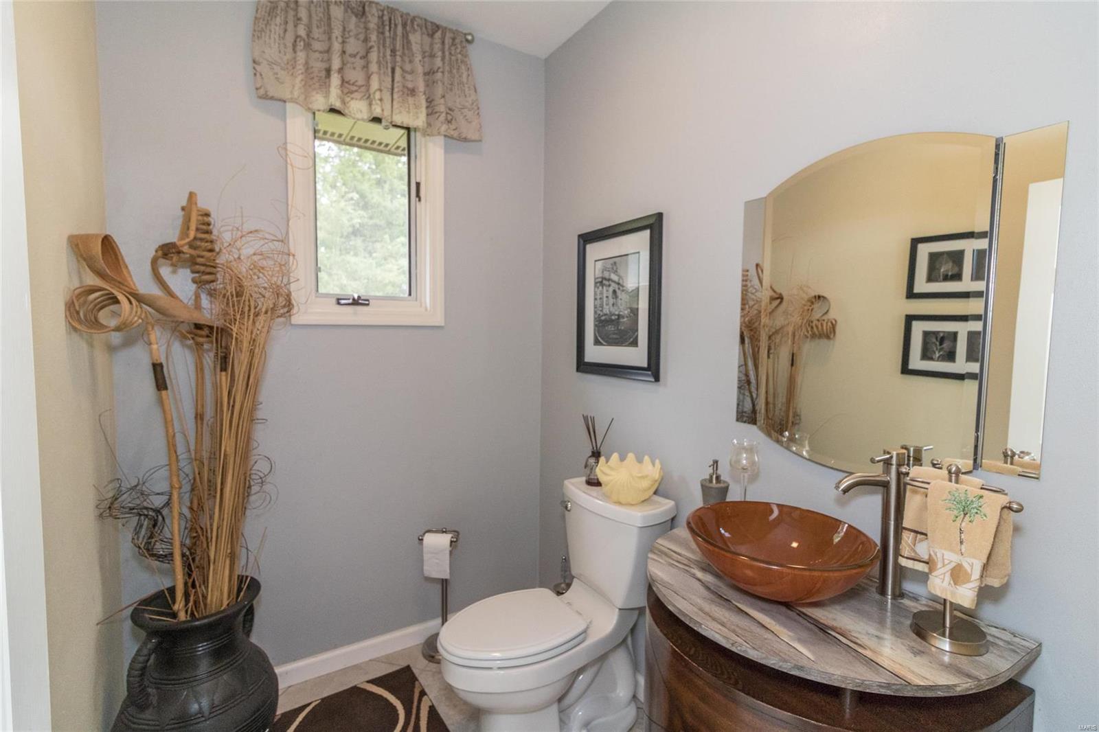 Lake Montowese 01 - Residential