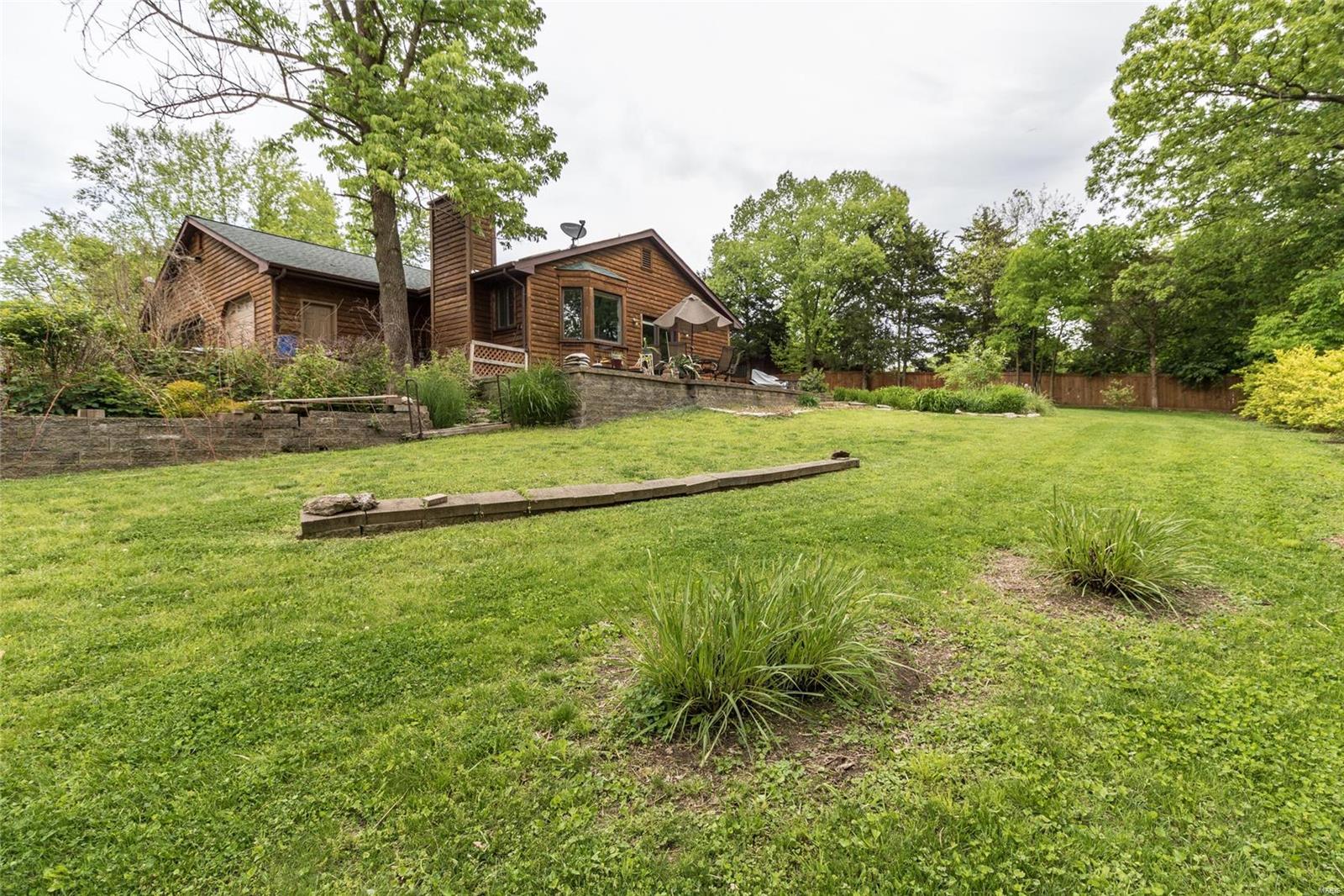 Lake Montowese 01 - Residential