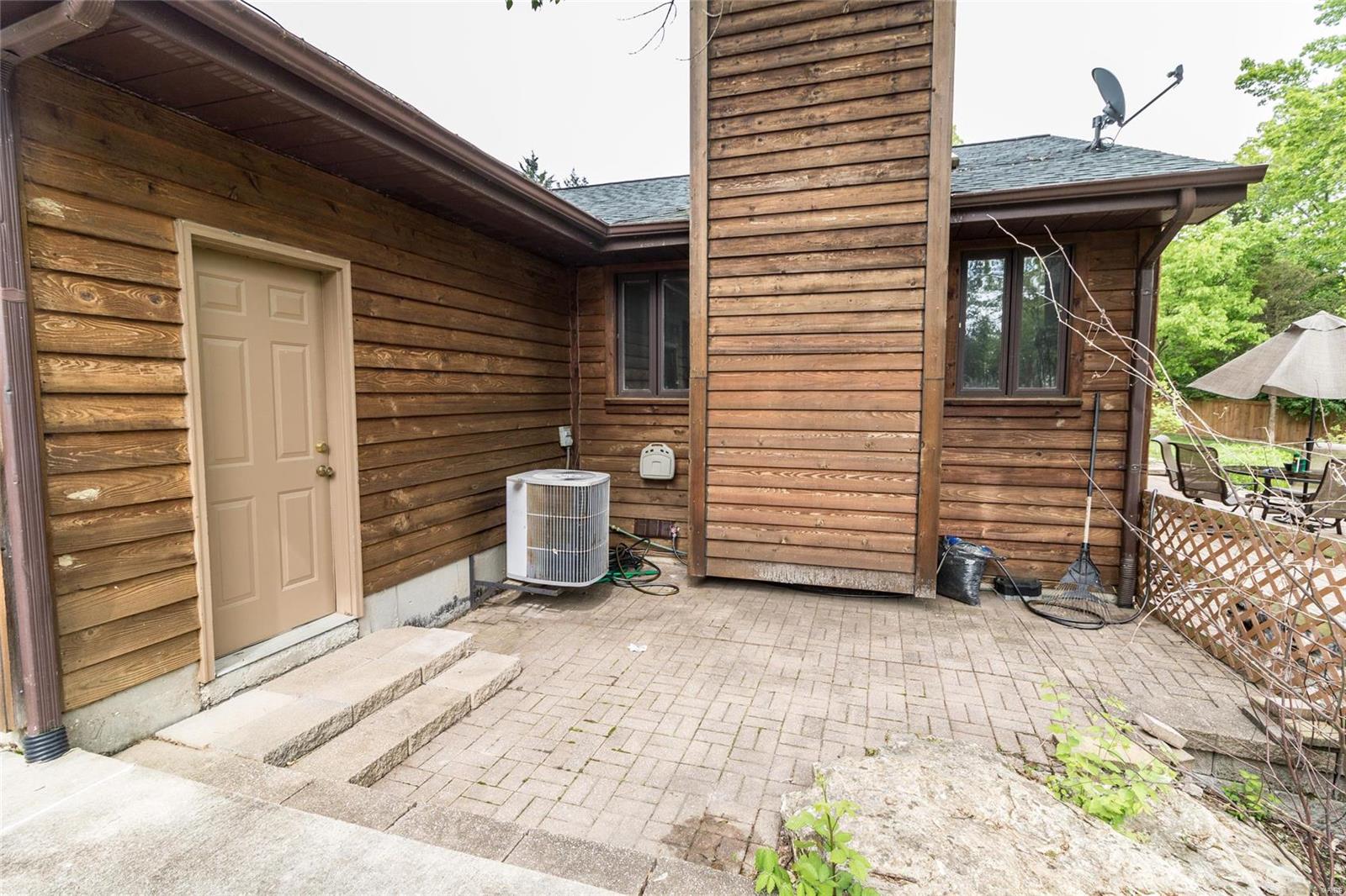 Lake Montowese 01 - Residential