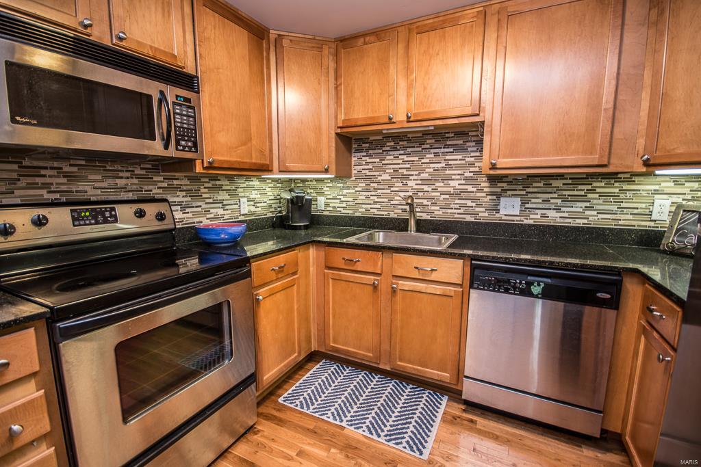 Traymoor 3 Condo - Residential