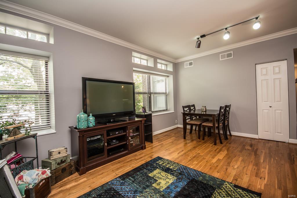 Traymoor 3 Condo - Residential