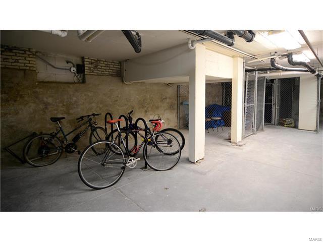 Traymoor 3 Condo - Residential