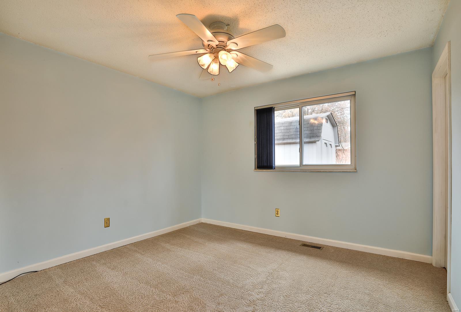 Ivy Meadows - Residential