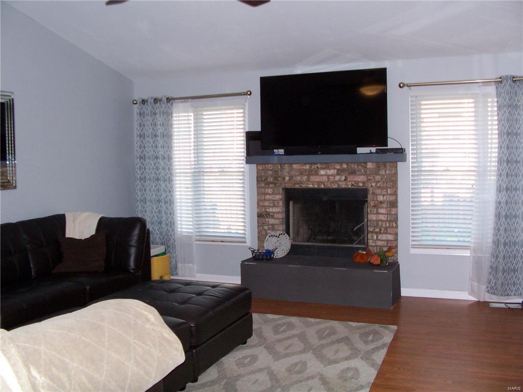 Est At Highgrove - Residential